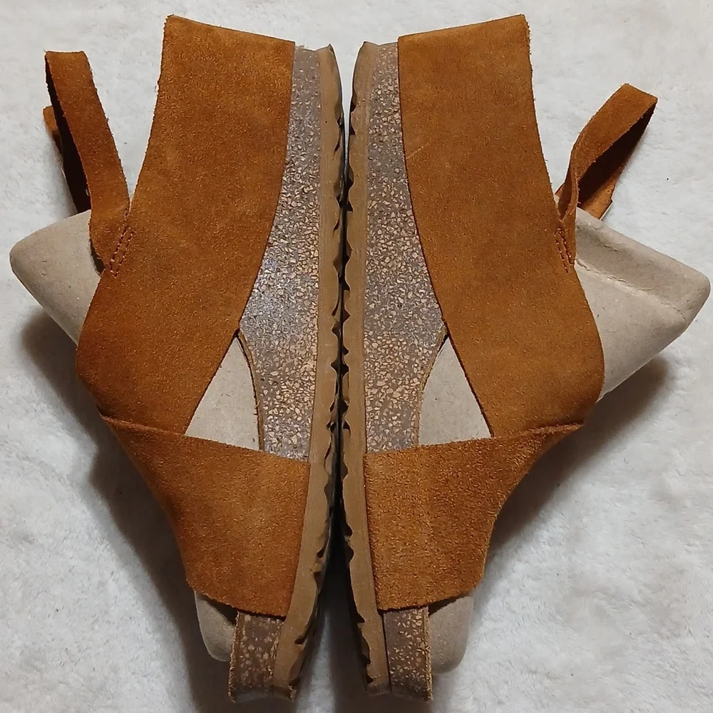 Yokono Mora Suede Cross-Strap Wedge Sandals Size 7.5 - Picture 3 of 7